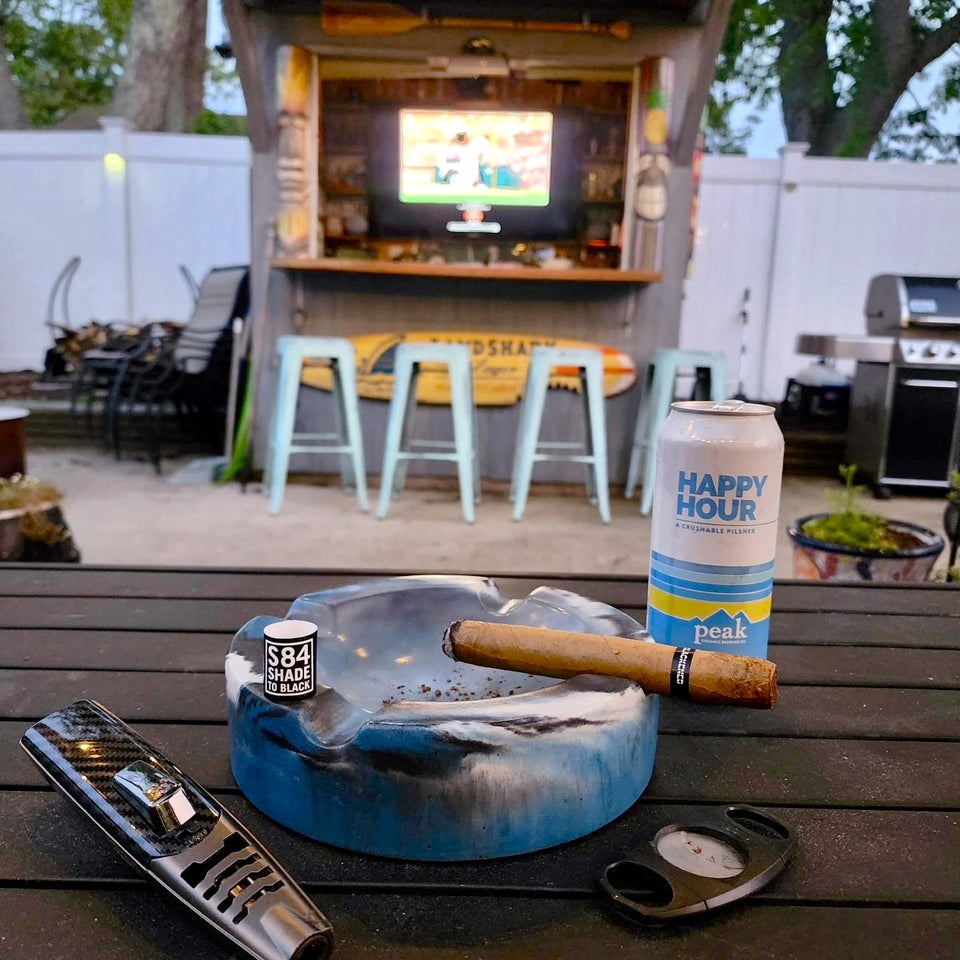 What Makes a Good Cigar Ashtray? 7 Things to Look for.