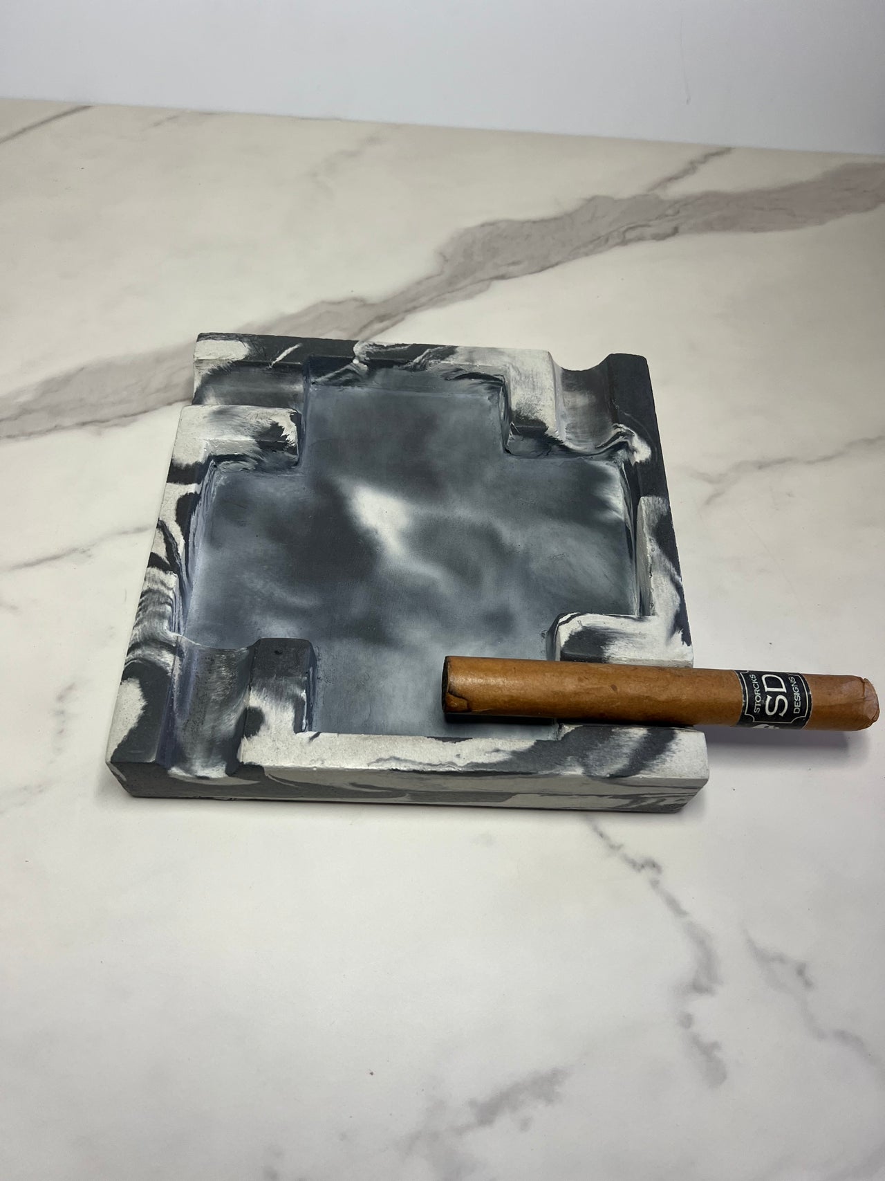 #34 Large Concrete Cigar Ashtray in black & white