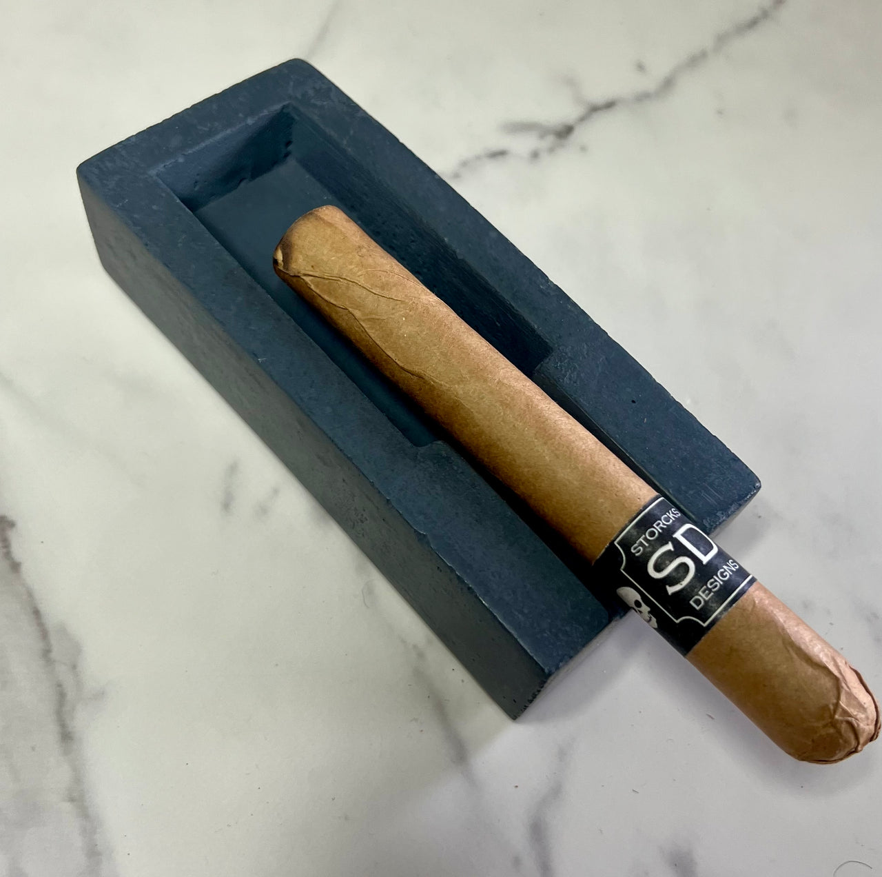 #61 Concrete Single Cigar Ashtray in dark gray