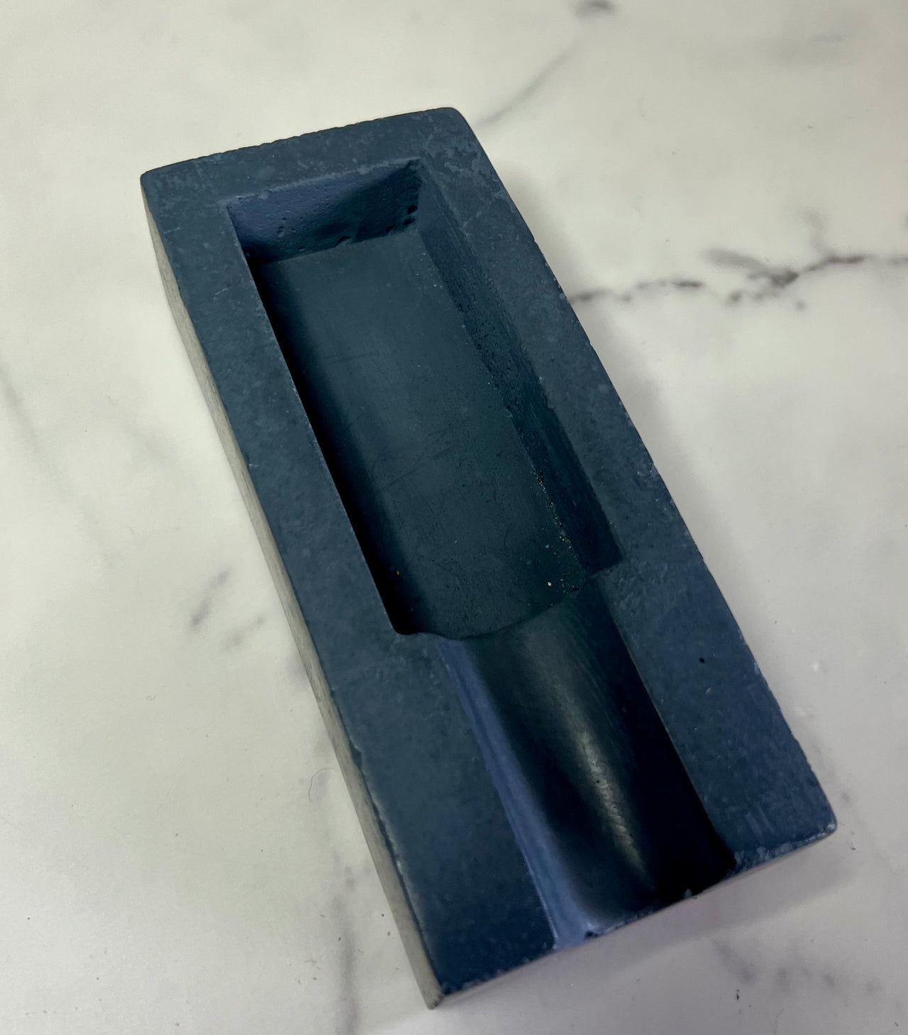 #61 Concrete Single Cigar Ashtray in dark gray