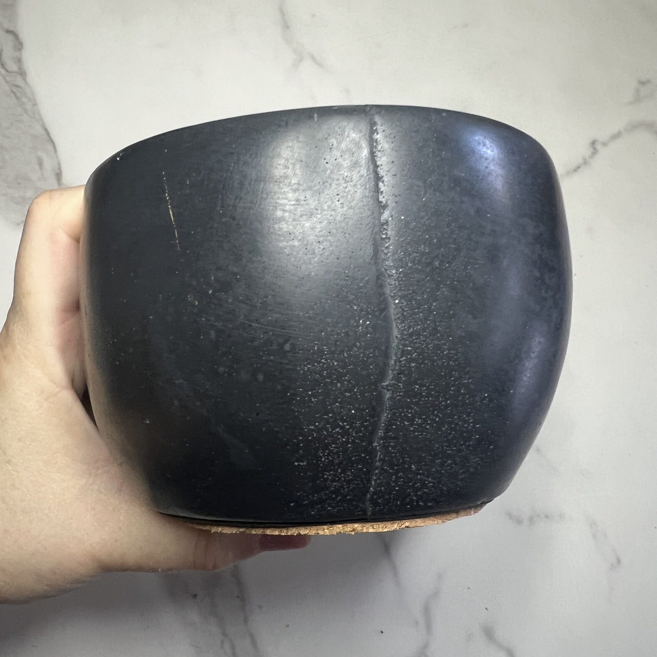 C- concrete black skull cigar ashtray bowl