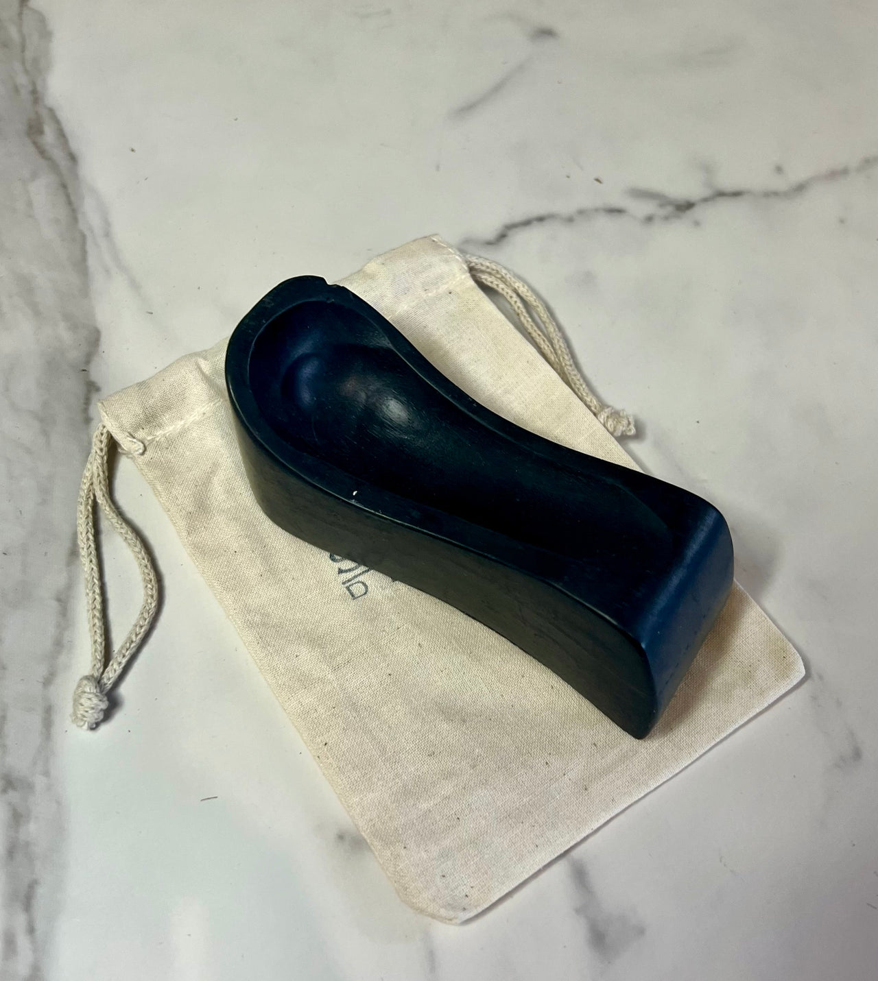 #4 black concrete pipe ashtray