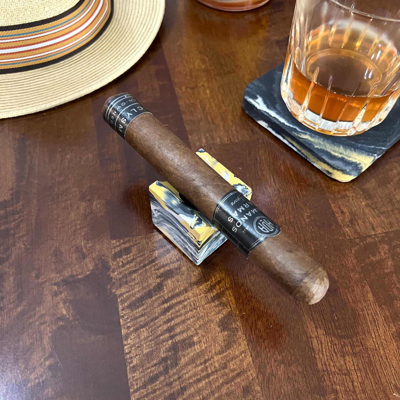 Concrete Portable Travel Cigar Rest in Yellow Marbled