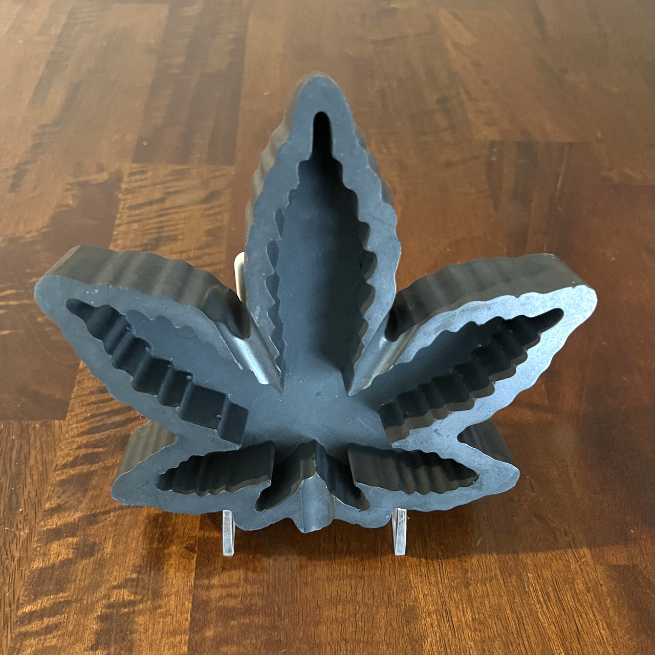 Solid Black Concrete Leaf Ashtray Catchall Decor