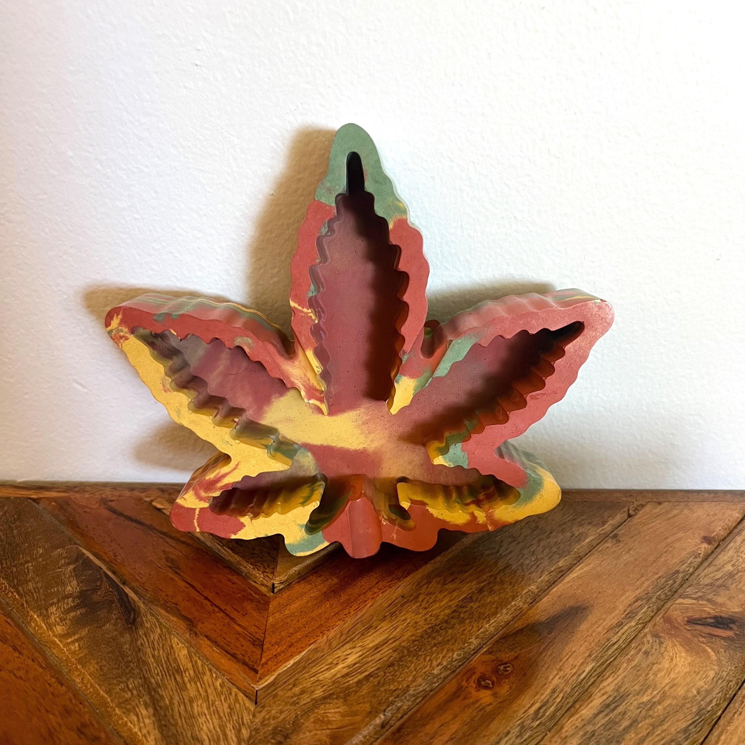 Leaf Concrete Ashtray - Decor